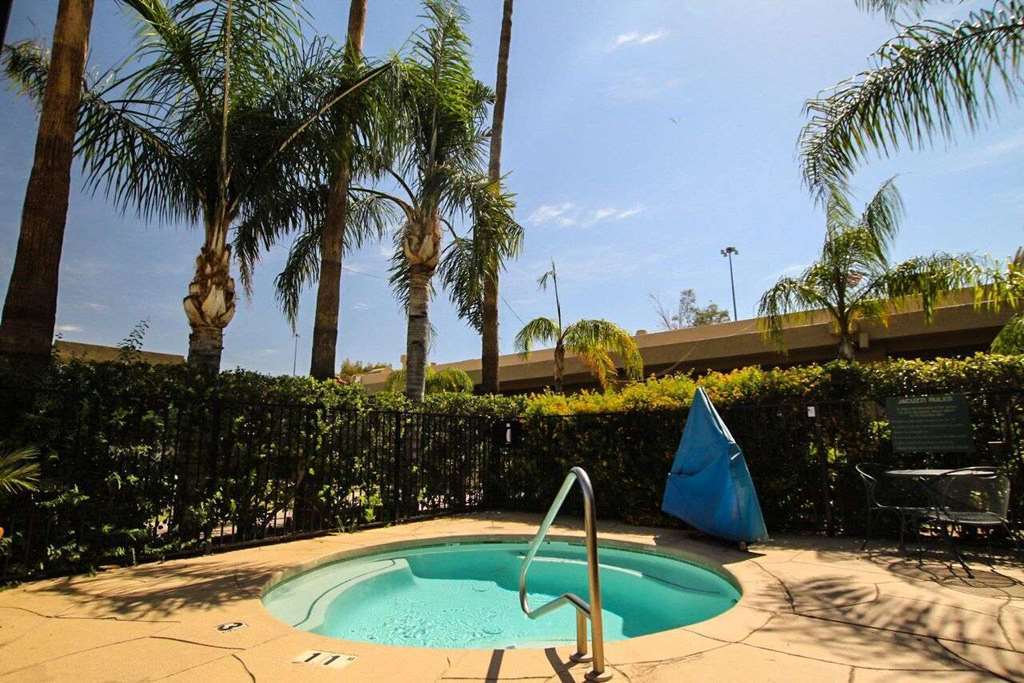 Ramada By Wyndham Tucson Hotell Eksteriør bilde